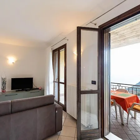 Apartamento Le Coste Lake View